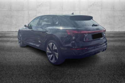 Audi Q8 Sportback 50 S line edition quattro (3)