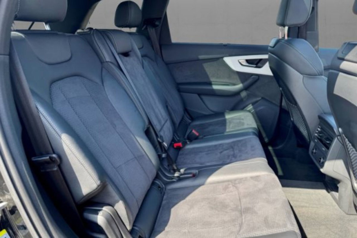 Audi Q7 50 TDI quattro tiptronic (8)