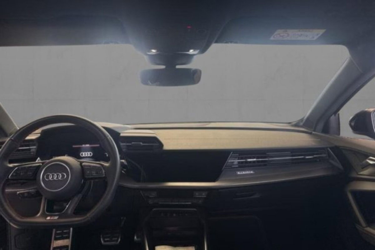 Audi A3 Sedan 40 TFSI quattro S tronic S line edition (3)