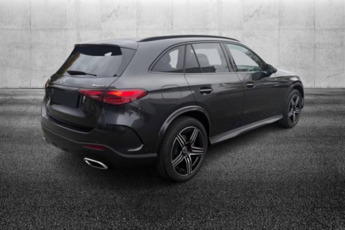 Mercedes-Benz GLC 220 d 4Matic Mild Hybrid AMG Advanced Plus (4)