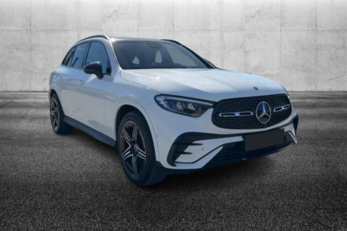 Mercedes-Benz GLC 220 d 4Matic Mild Hybrid AMG Advanced Plus (2)