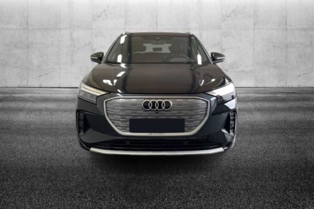 Audi Q4 Q4 50 e-tron quattro Business Advanced (4)