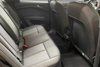 Audi Q4 Q4 50 e-tron quattro Business Advanced (8)