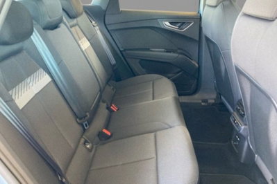 Audi Q4 Q4 45 e-tron quattro Business Advanced (8)