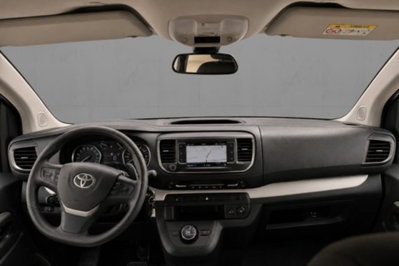 Toyota Proace Verso Verso 2.0D 177 CV L2 D Luxury (6)