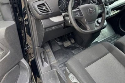 Toyota Proace Verso Verso 2.0D 150 CV L2 D Lounge (3)