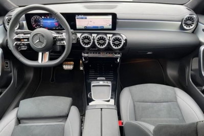 Mercedes-Benz CLA 200 Automatic Premium (4)