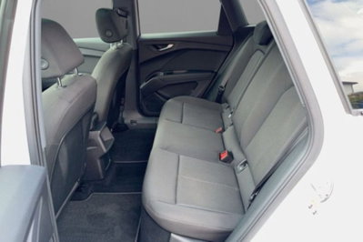 Audi Q4 Q4 35 e-tron Business Advanced (8)