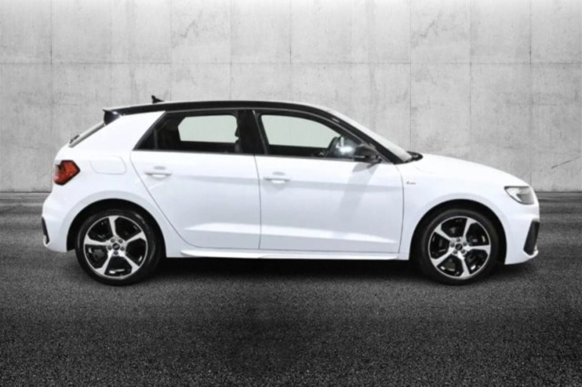 Audi A1 Sportback 30 TFSI S tronic S line edition (3)