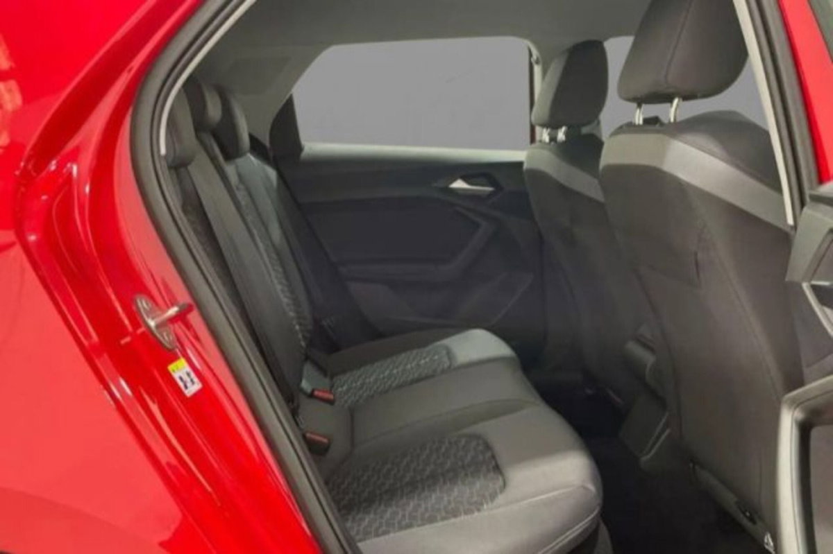 Audi A1 Sportback 30 TFSI S tronic S line edition (8)