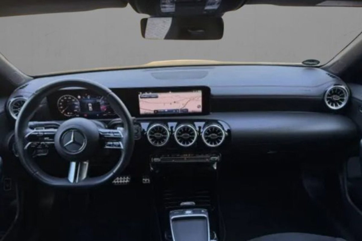 Mercedes-Benz CLA 200 Automatic Premium (6)