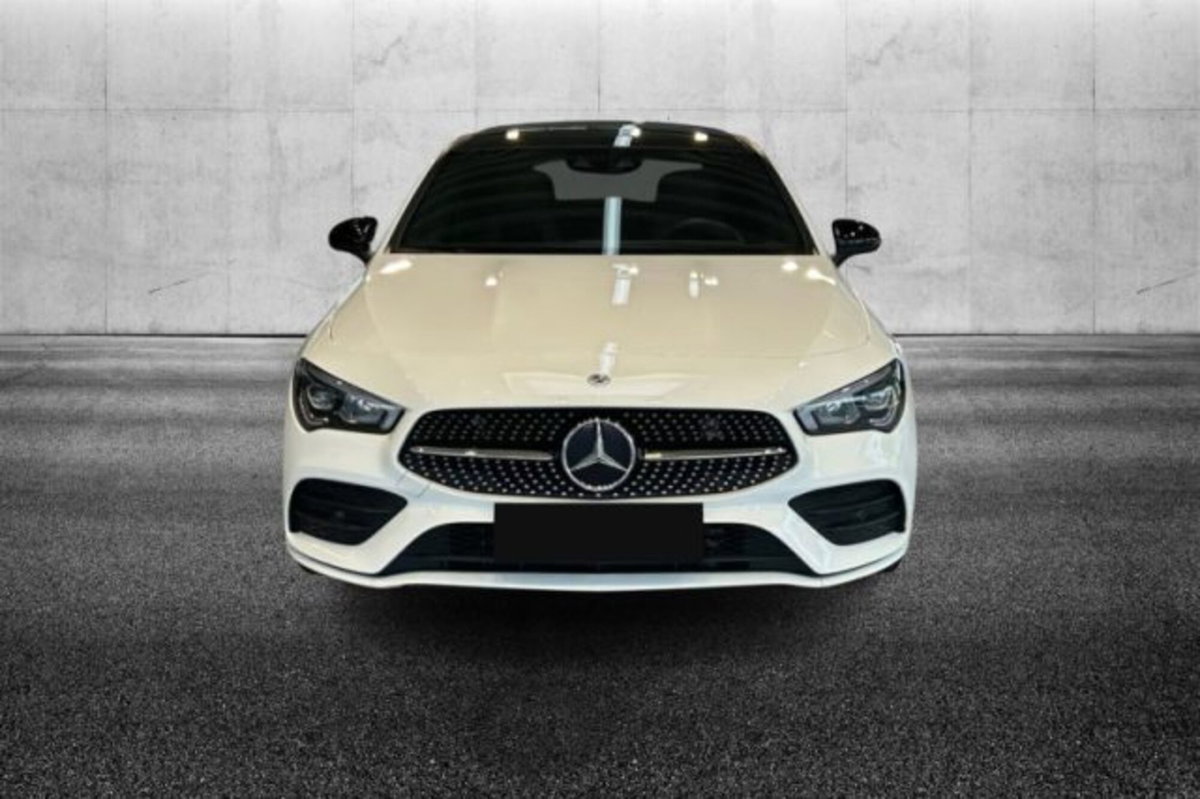 Mercedes-Benz CLA 200 Automatic Premium (3)