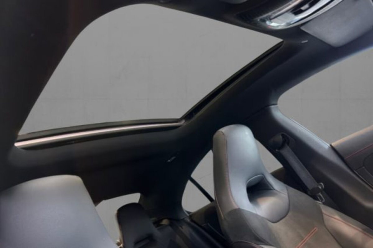 Mercedes-Benz CLA 200 Automatic Premium (5)