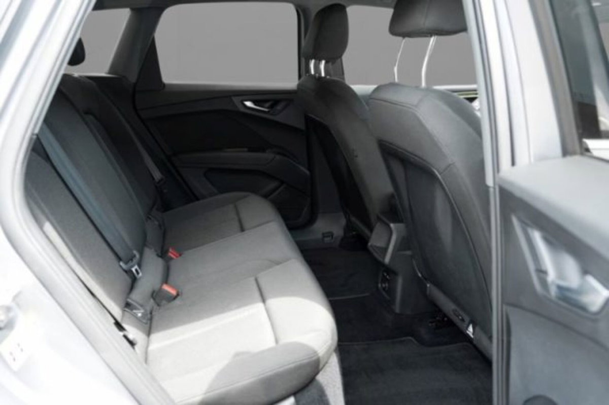 Audi Q4 Q4 40 e-tron S line edition (8)