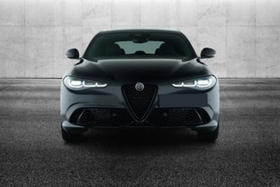 Alfa Romeo Giulia 2.0 Turbo 280 CV AT8 AWD Q4 Estrema (5)