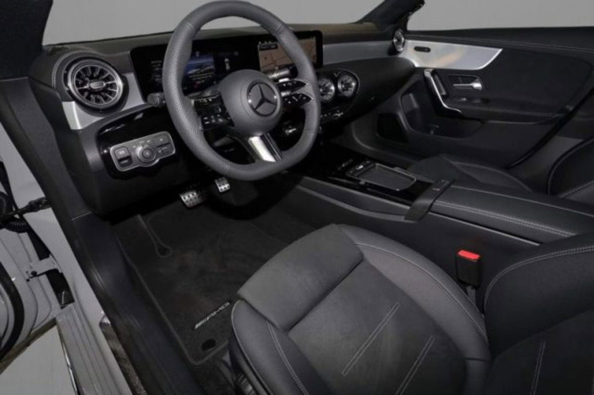 Mercedes-Benz CLA Shooting Brake 200 d AMG Line Premium Plus auto (6)