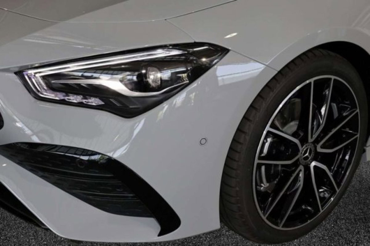 Mercedes-Benz CLA Shooting Brake 200 d AMG Line Premium Plus auto (8)