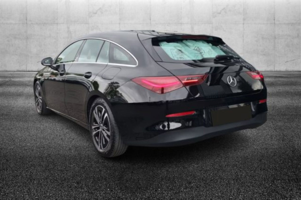 Mercedes-Benz CLA Shooting Brake 180 Progressive Advanced auto (3)