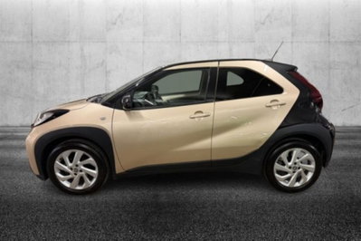 Toyota Aygo X 1.0 VVT-i 72 CV 5 porte Limited Air (5)