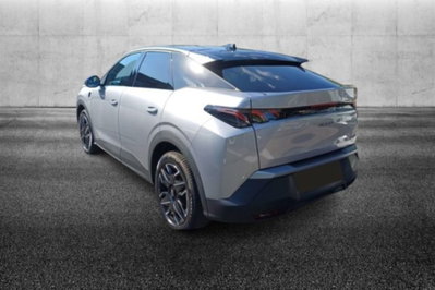 Peugeot 3008 1.2 hybrid 48V GT 136cv e-dcs6 (3)