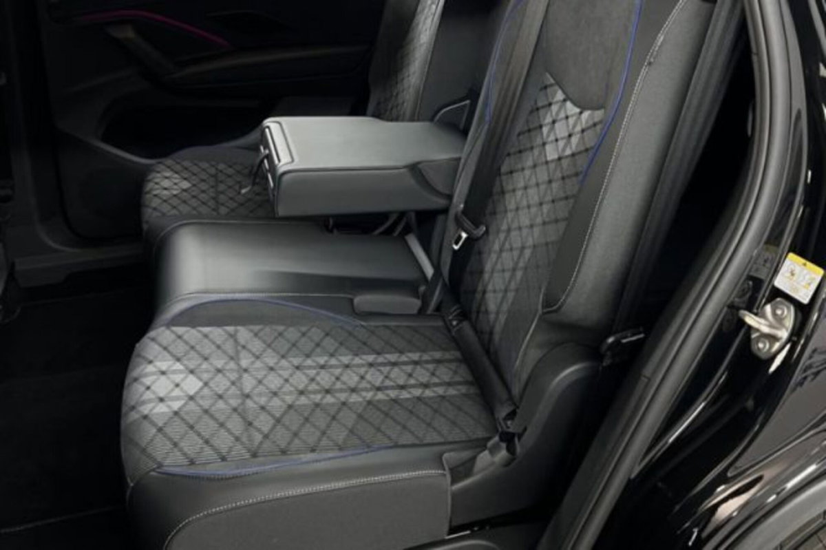 Volkswagen Tayron 2.0 tdi R-Line 4motion 193cv dsg (5)