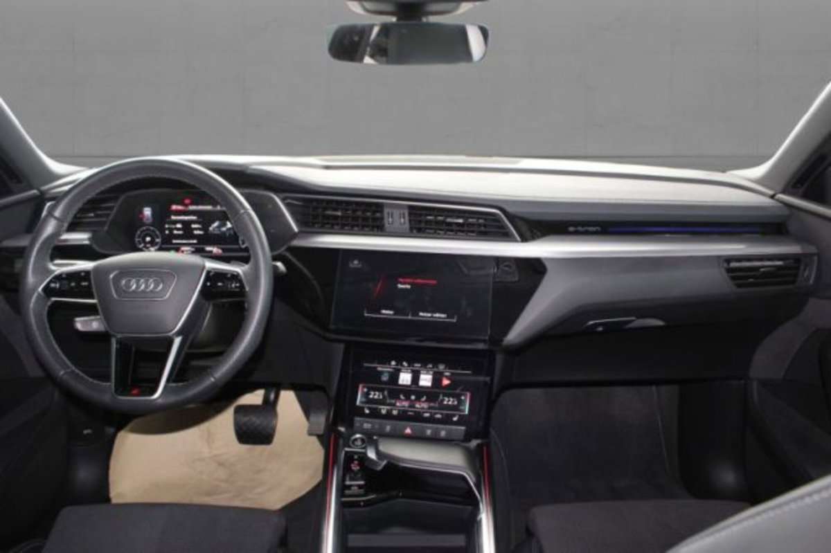 Audi e-tron Sportback 55 quattro (6)