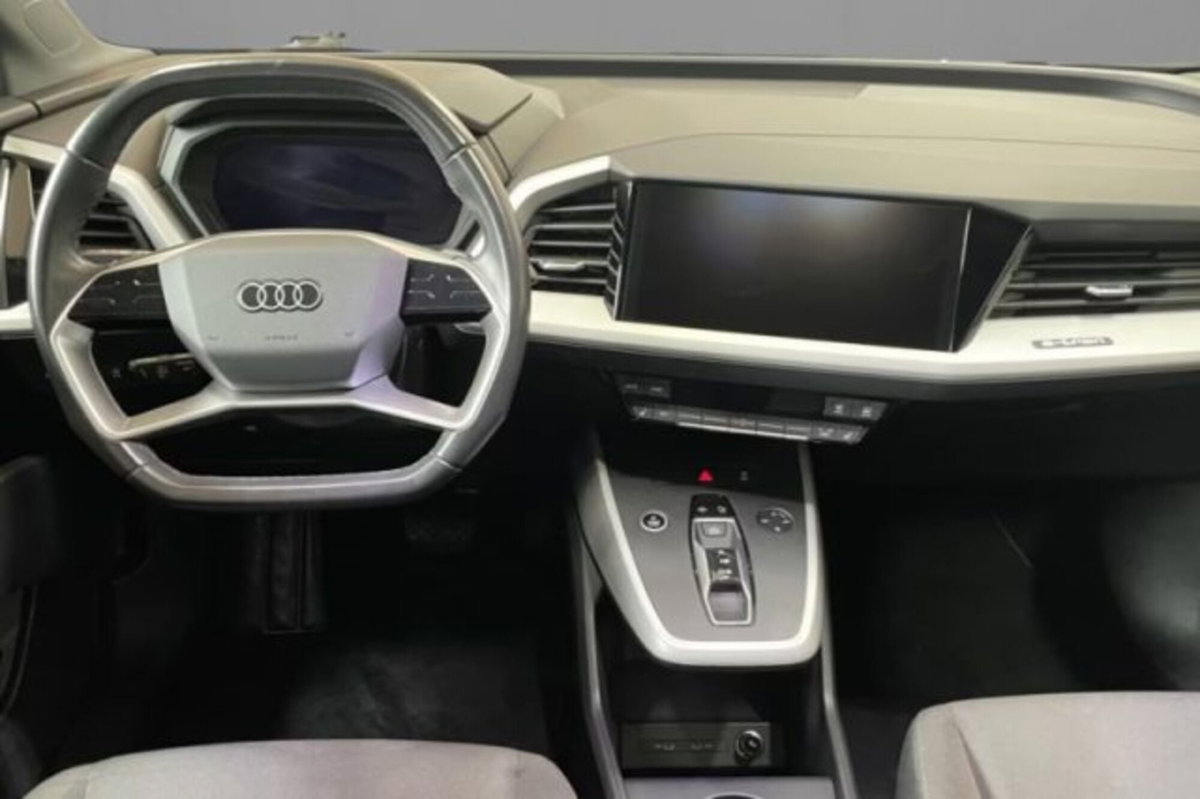 Audi Q4 Q4 50 e-tron quattro Business Advanced (5)