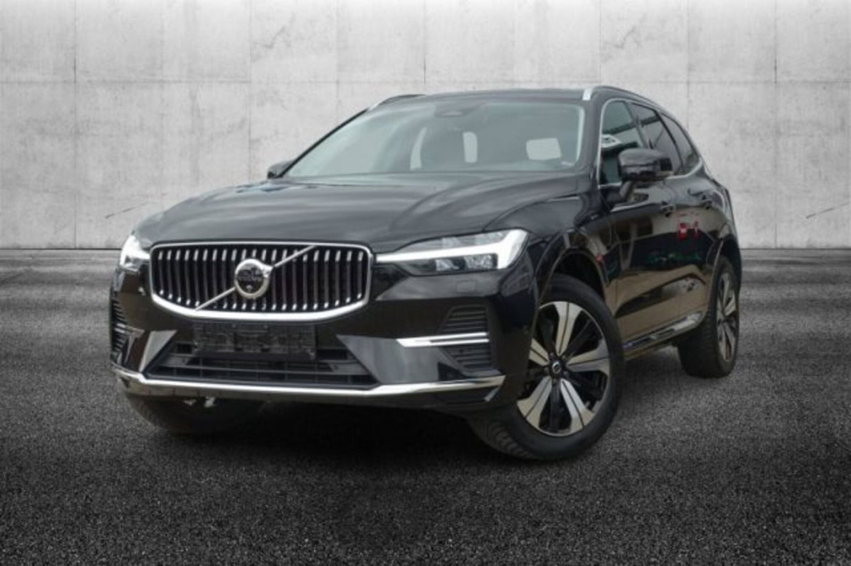 Volvo XC60 T6 Recharge AWD Plug-in Hybrid automatico Plus Bright