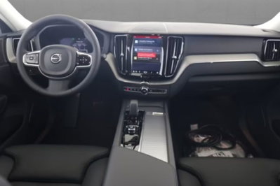 Volvo XC60 T8 Recharge AWD Plug-in Hybrid automatico Plus Dark (5)