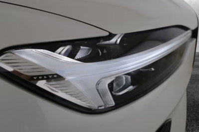 Volvo XC60 T8 Recharge AWD Plug-in Hybrid automatico Plus Dark (8)
