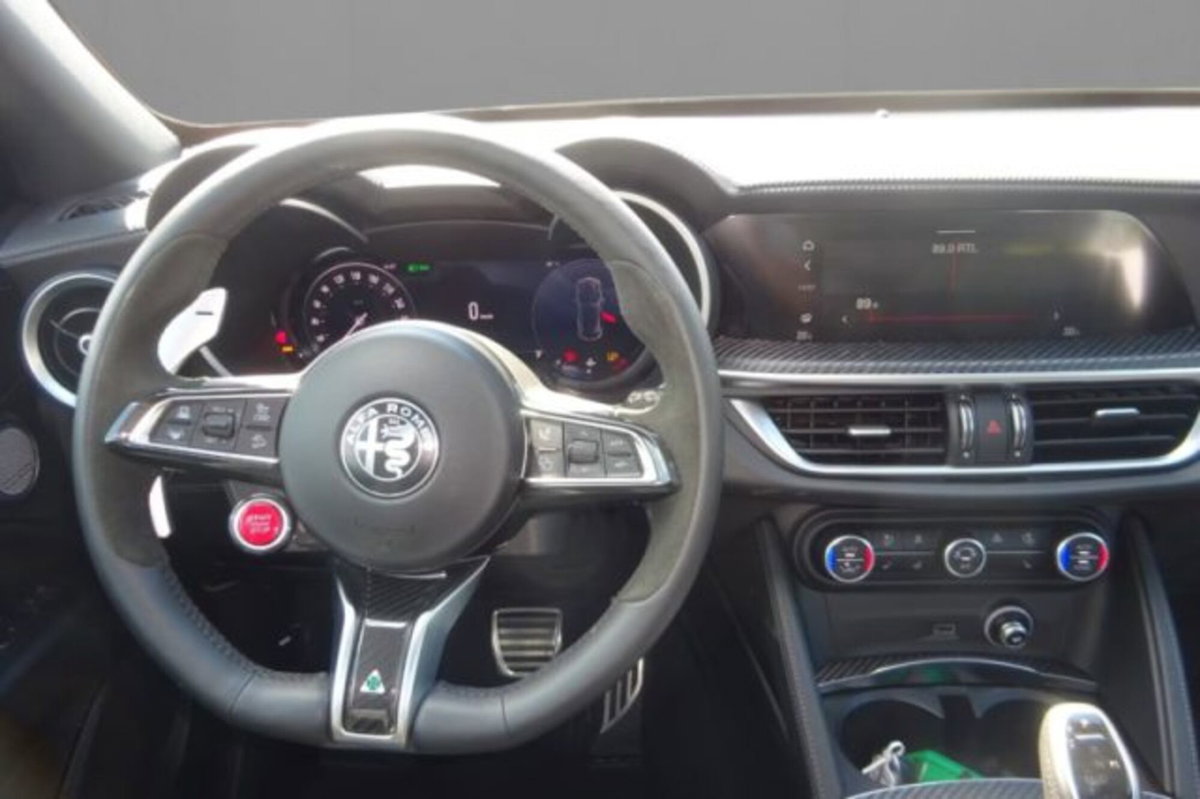 Alfa Romeo Stelvio 2.9 V6 Quadrifoglio Q4 520cv auto (6)