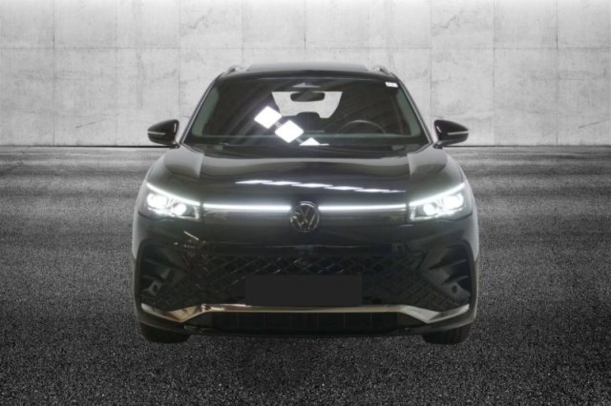 Volkswagen Tiguan 2.0 tdi R-Line 4motion 193cv dsg (5)