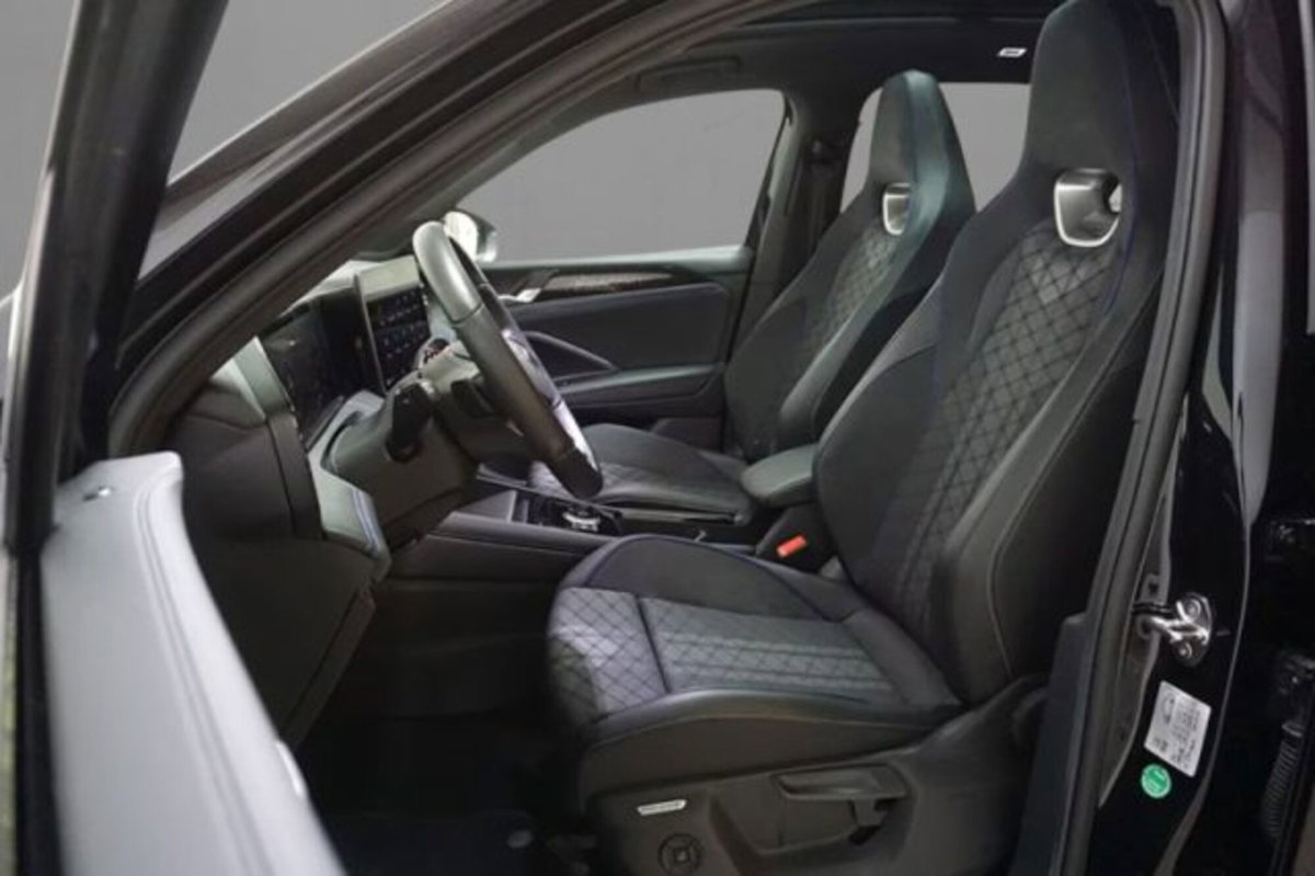 Volkswagen Tiguan 2.0 tdi R-Line 4motion 193cv dsg (7)