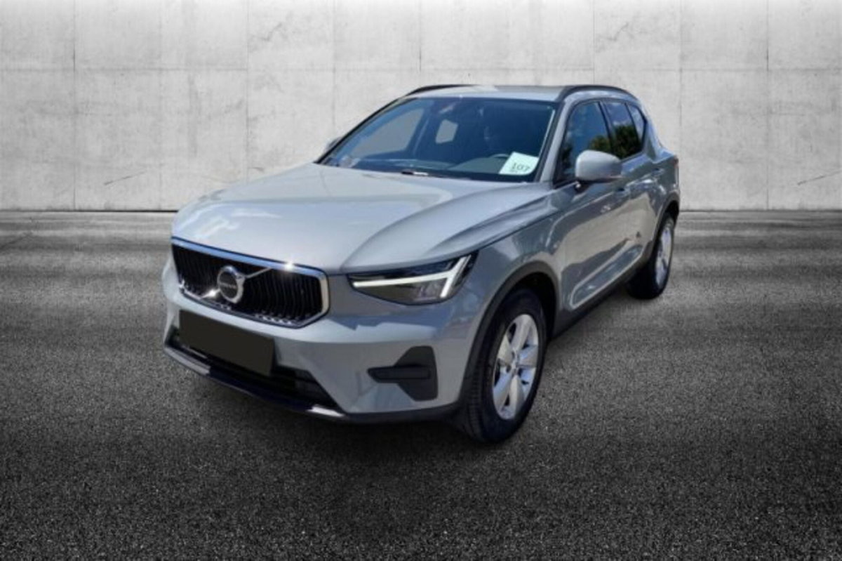Volvo XC40 T2 automatico Essential