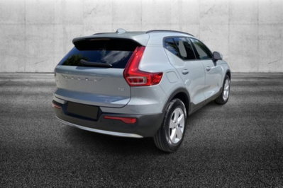 Volvo XC40 T2 automatico Essential (4)