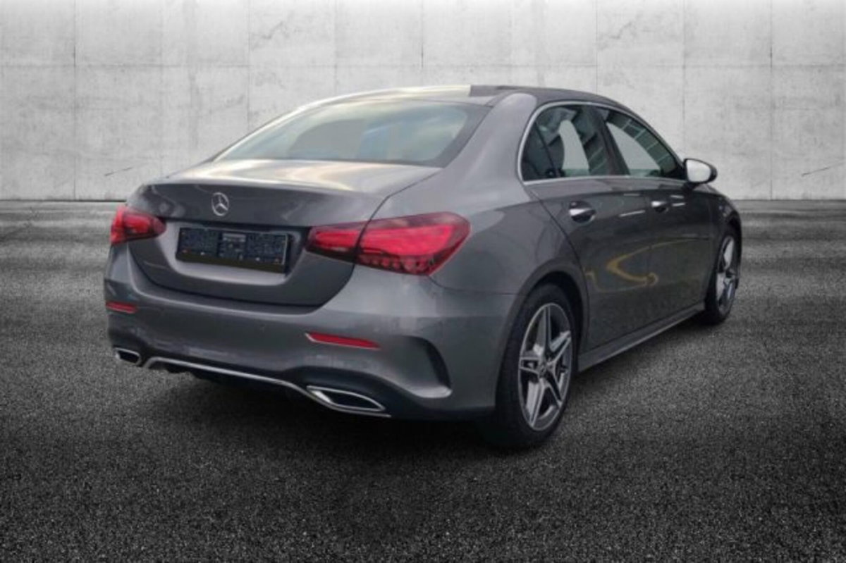 Mercedes-Benz Classe A Sedan 250 AMG Line Premium Plus 4matic auto (2)