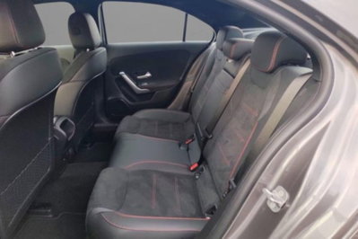 Mercedes-Benz Classe A Sedan 250 AMG Line Premium Plus 4matic auto (8)