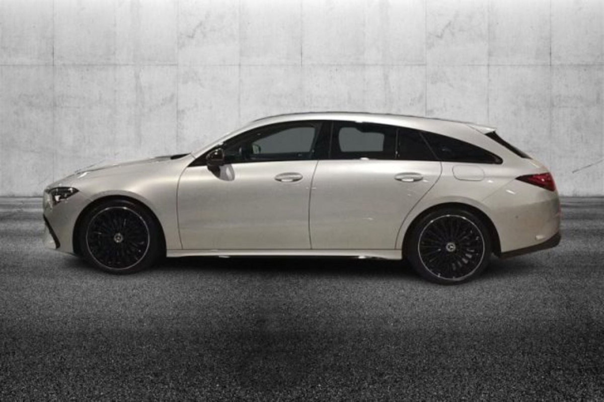 Mercedes-Benz CLA Shooting Brake 200 d AMG Line Premium Plus auto (4)