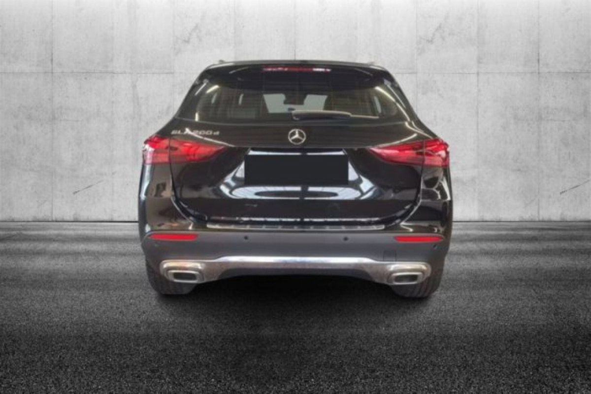 Mercedes-Benz GLA SUV 200 d Progressive Advanced Plus 4matic auto (5)