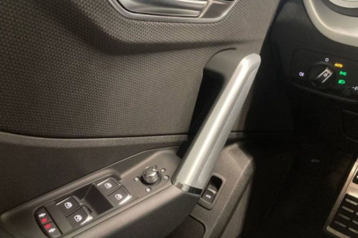 Audi Q2 Q2 35 TDI quattro S tronic Admired Advanced (8)