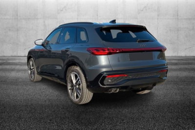 Audi Q5 40 2.0 tdi mhev 12V S line quattro s-tronic (3)