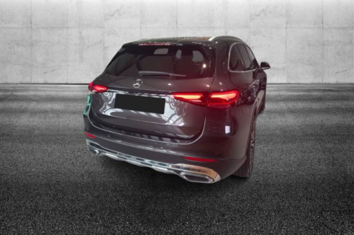 Mercedes-Benz GLC 220 d 4Matic Mild Hybrid AMG Advanced Plus (2)