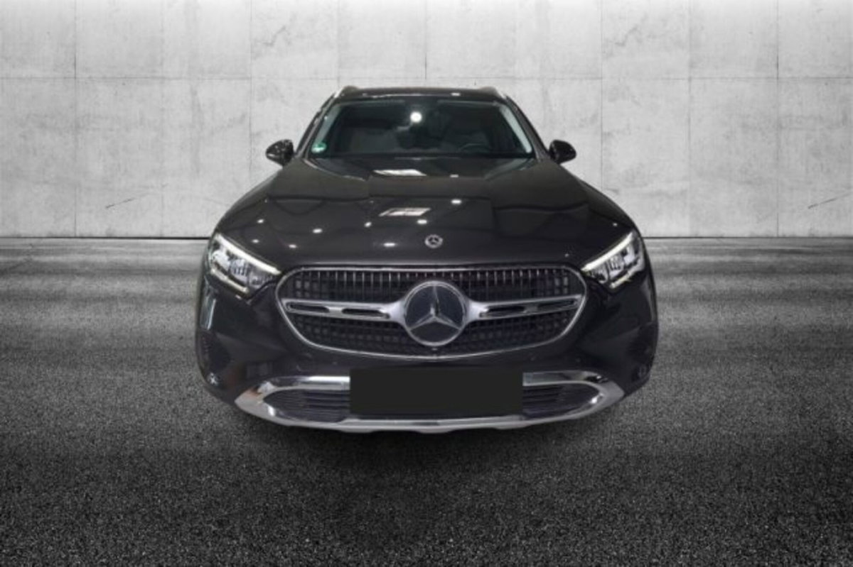 Mercedes-Benz GLC 220 d 4Matic Mild Hybrid AMG Advanced Plus (4)