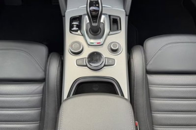Alfa Romeo Stelvio Stelvio 2.2 Turbodiesel 210 CV AT8 Q4 Veloce (8)
