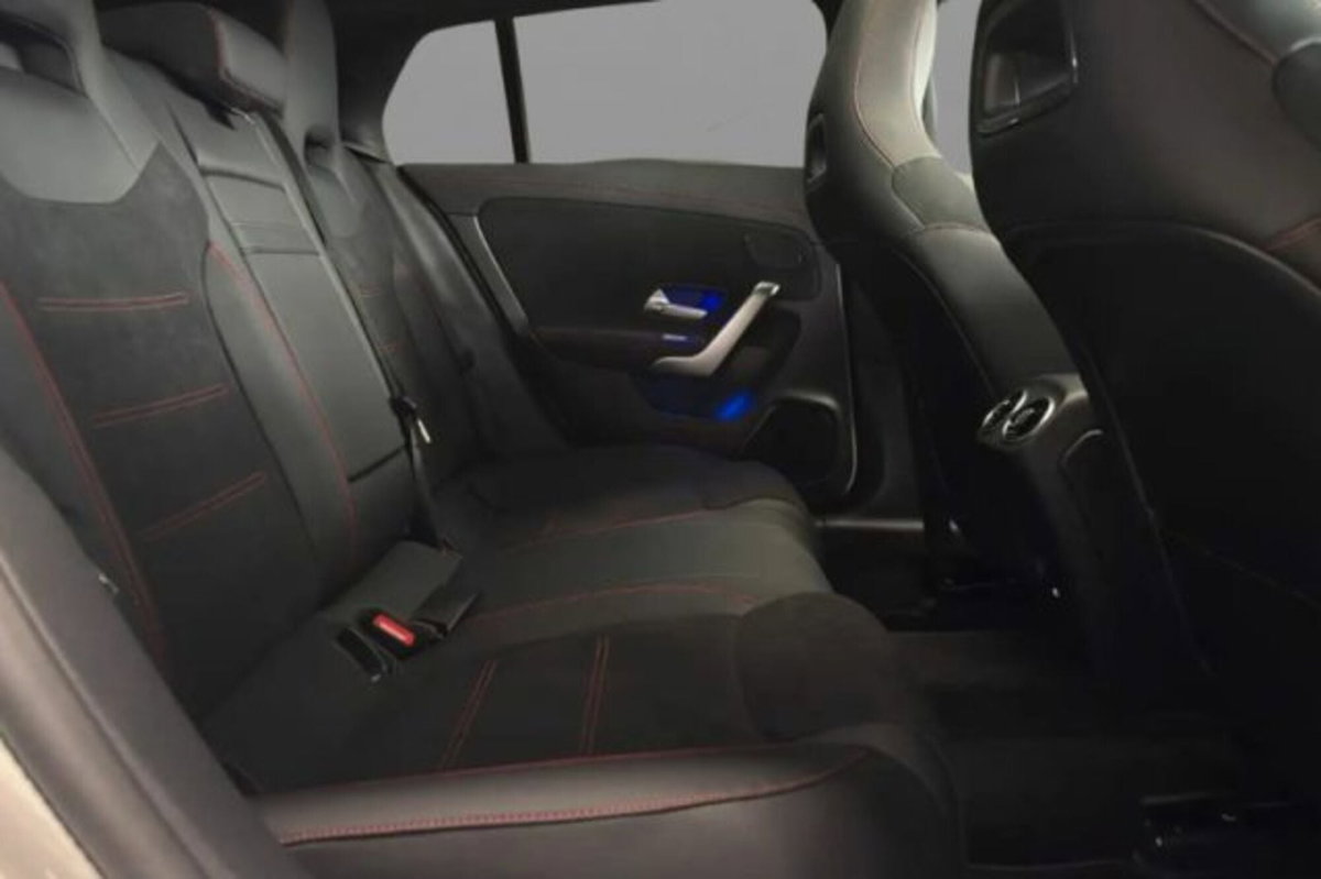 Mercedes-Benz CLA Shooting Brake 250 AMG Line Premium Plus 4matic auto (7)