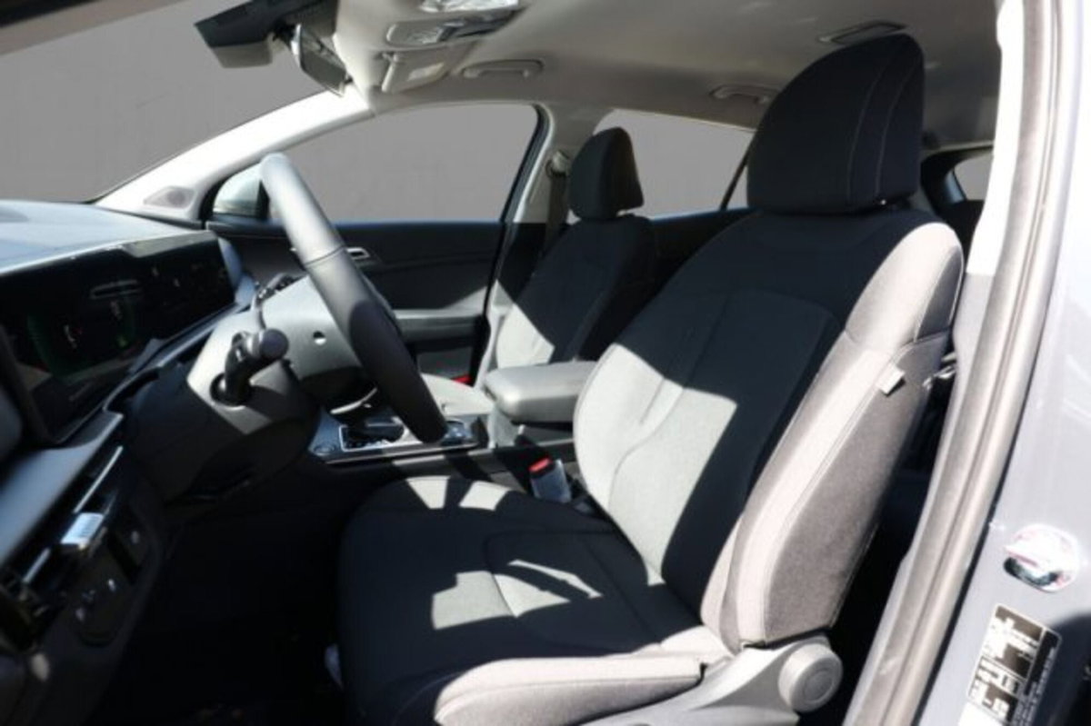 Kia Sportage 1.6 crdi mhev Business dct (6)
