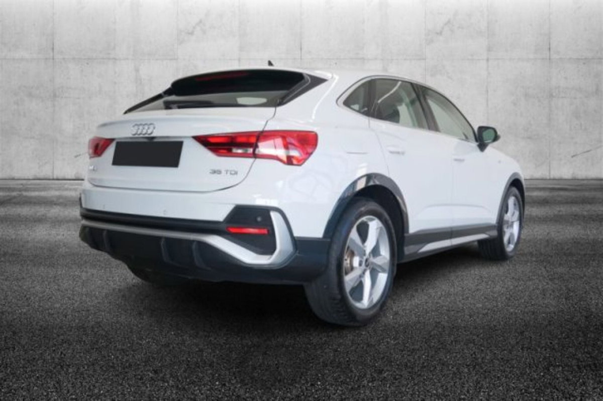 Audi Q3 Sportback 35 TDI quattro S tronic S line edition (3)