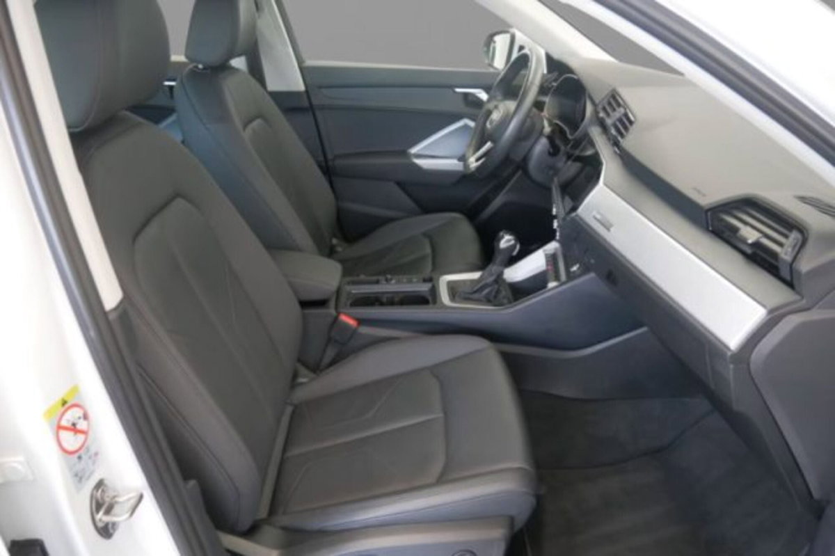 Audi Q3 Sportback 35 TDI quattro S tronic S line edition (7)