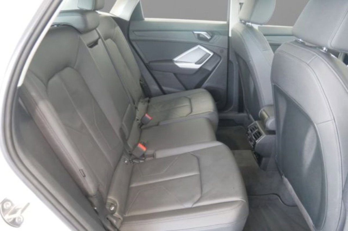 Audi Q3 Sportback 35 TDI quattro S tronic S line edition (8)