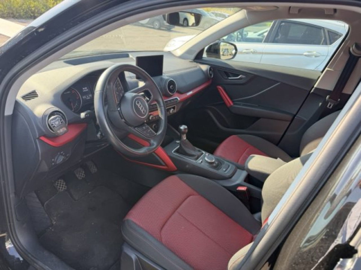 Audi Q2 Q2 30 TDI Business Design (6)